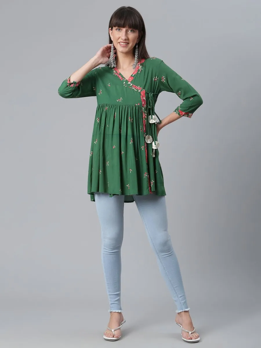 Ahalyaa Green & Pink Floral Printed Tunic