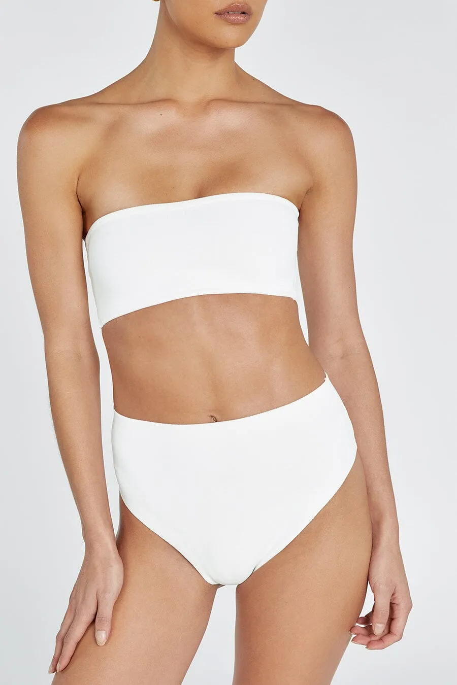 BASE OFF WHITE BANDEAU TOP