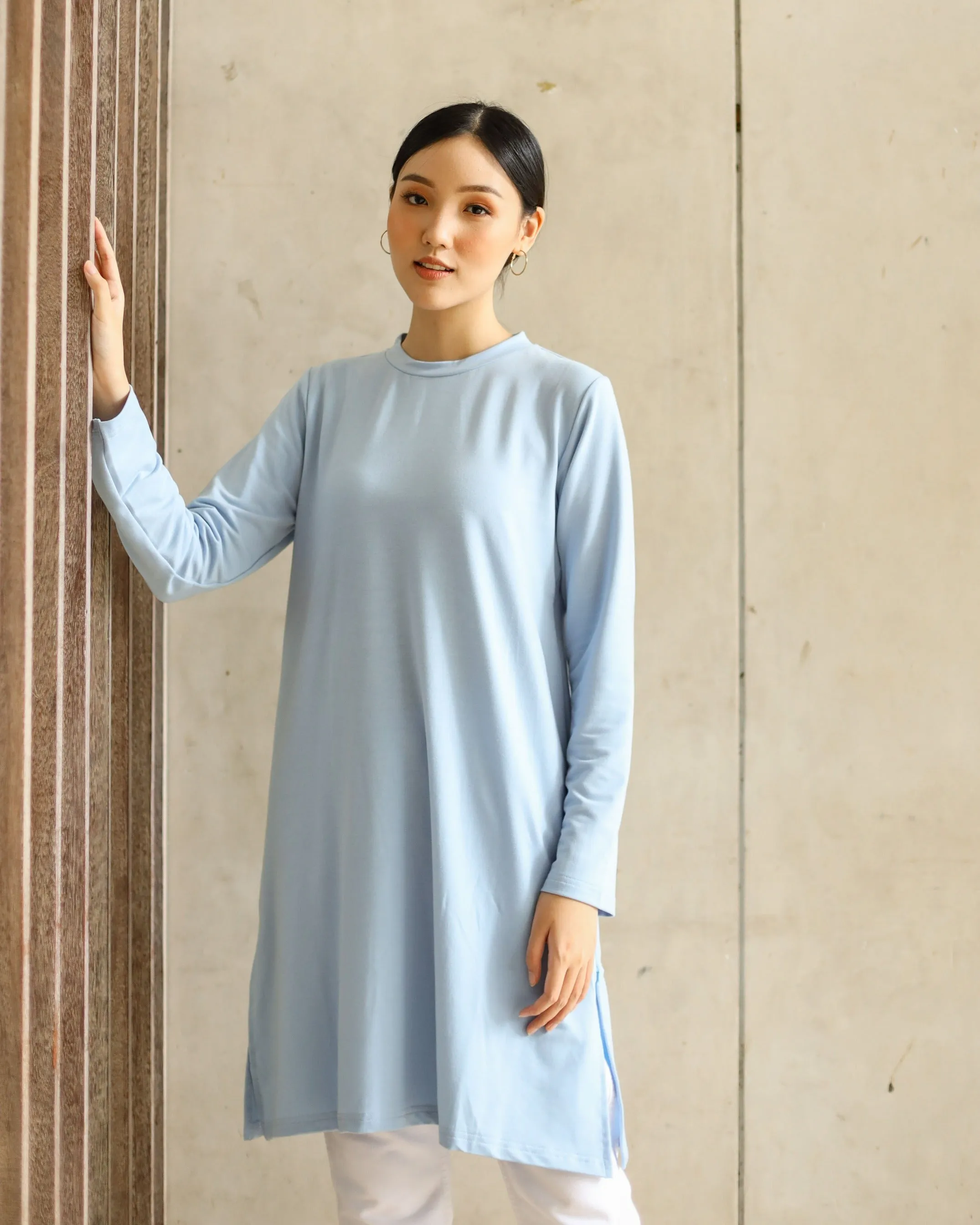 BASIC TUNIC