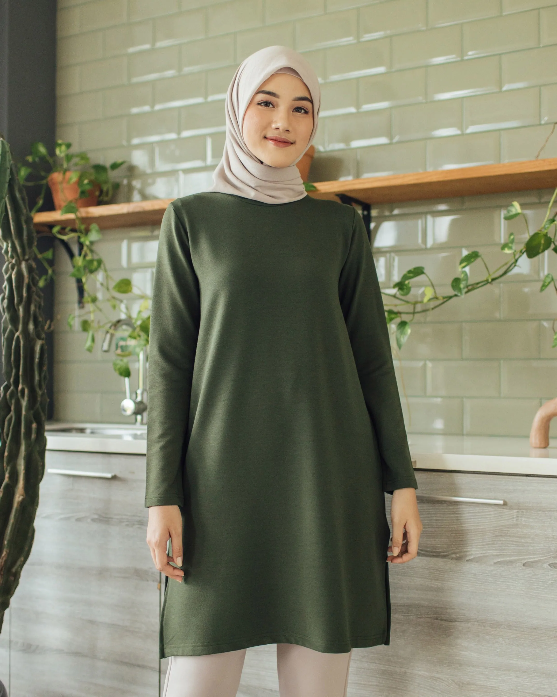 BASIC TUNIC