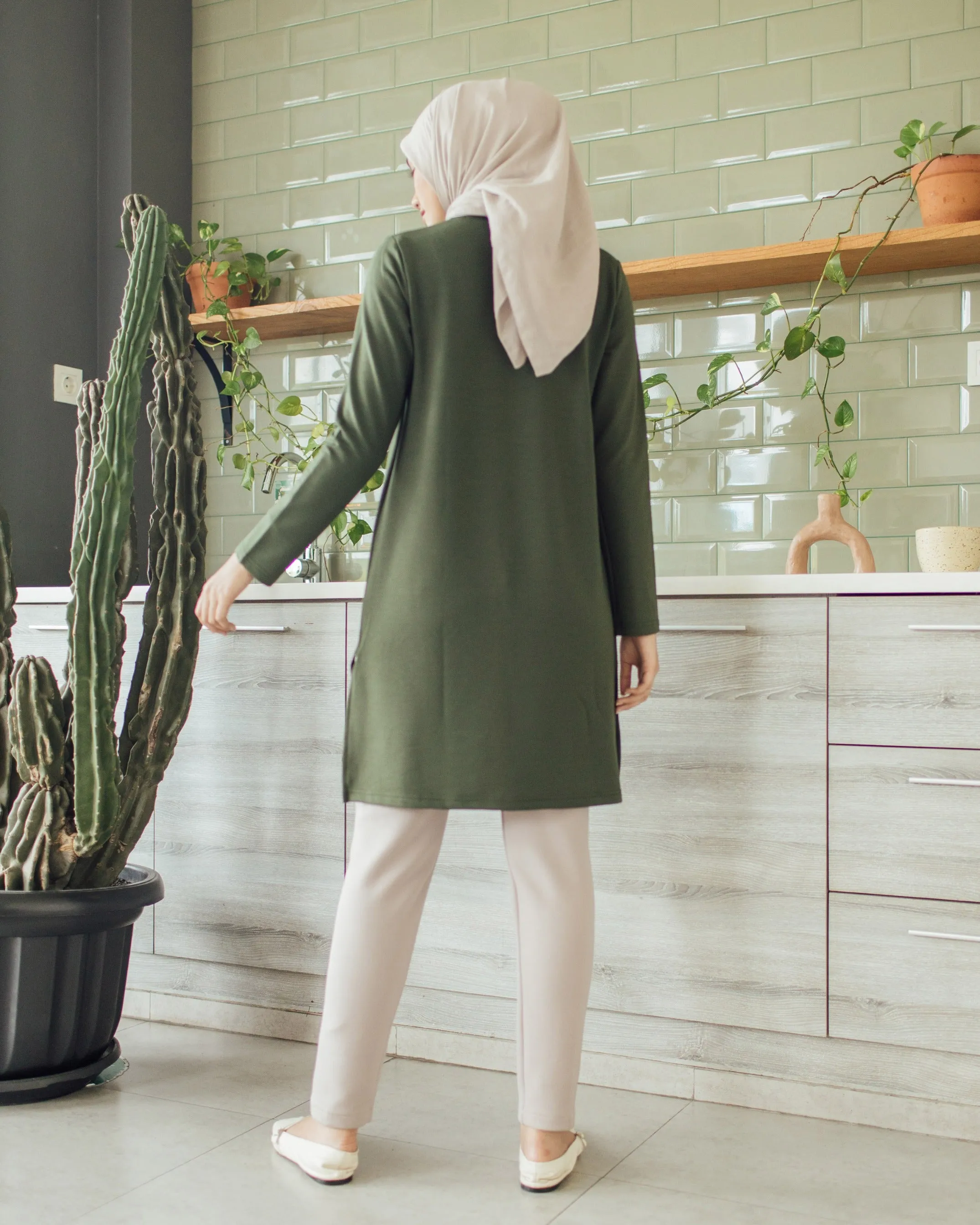 BASIC TUNIC