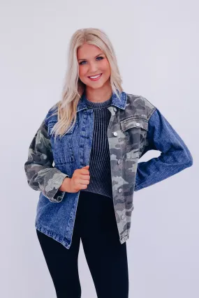 Camo Contrasting Denim Jacket