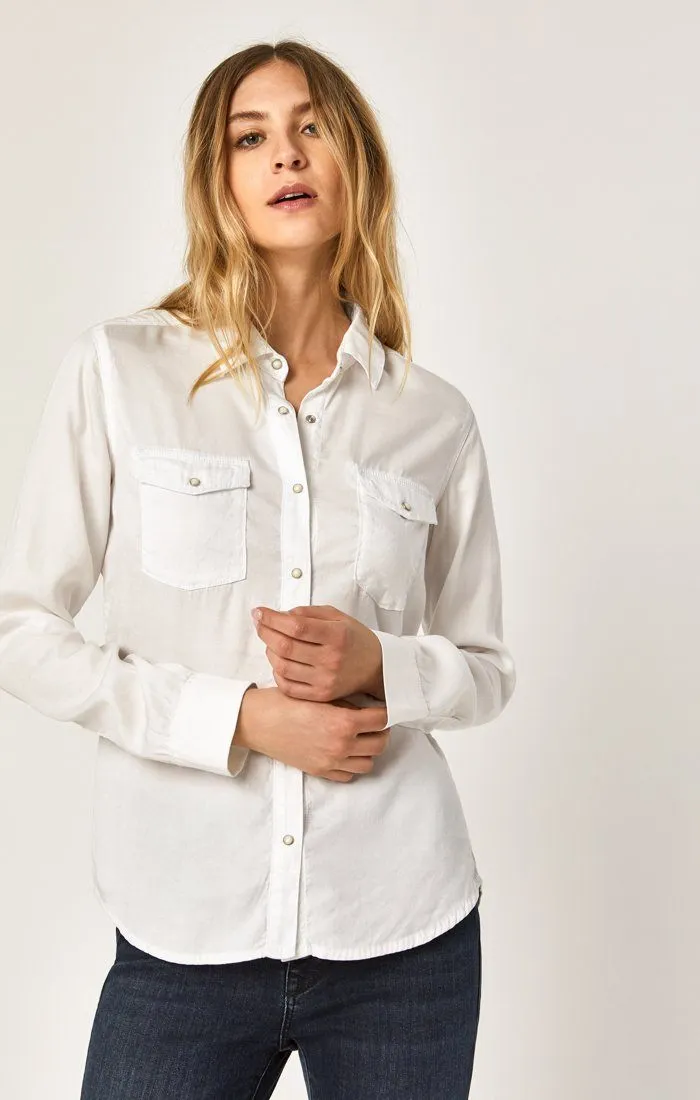 ELSA FITTED DENIM SHIRT IN WHITE GOLD