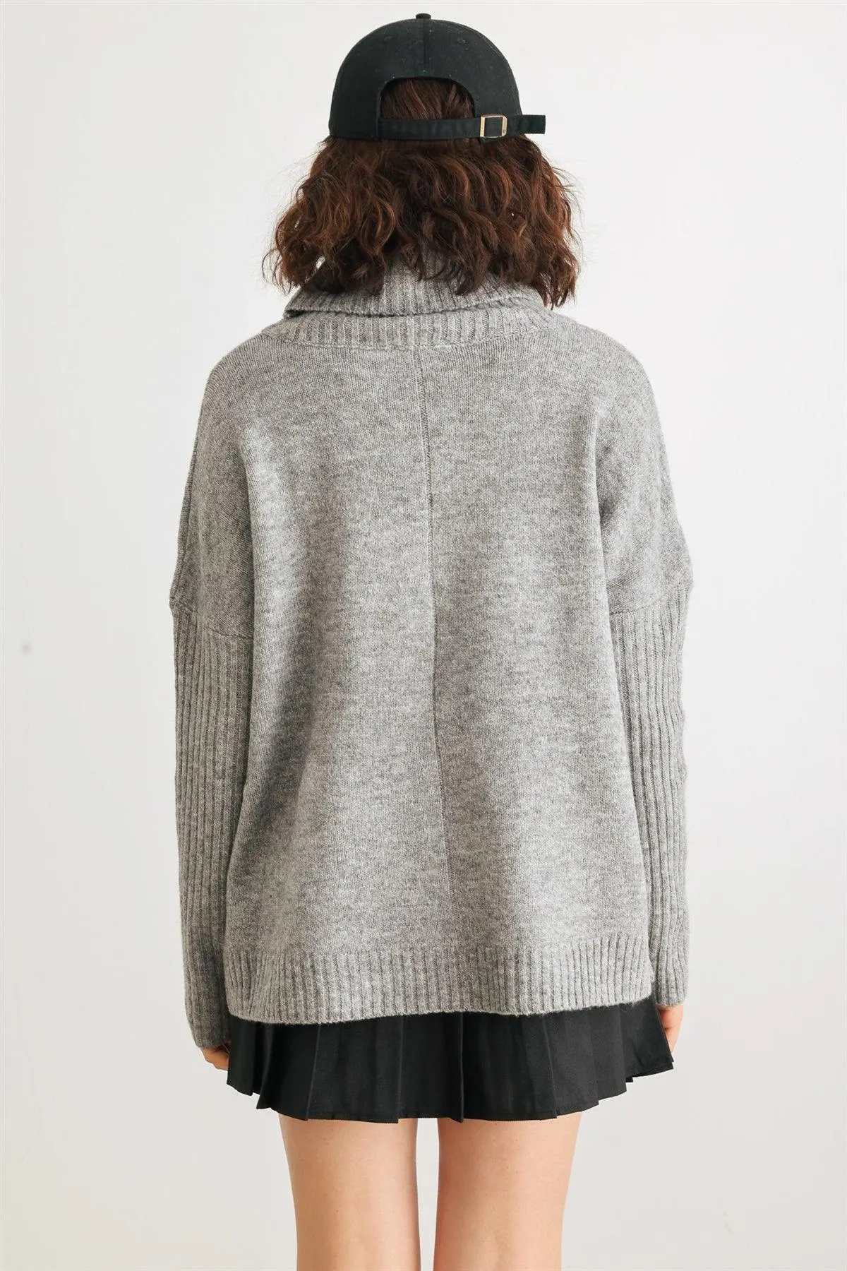 Heather Grey Knit Turtle Neck Two Pocket Long Sleeve Sweater /2-2-2