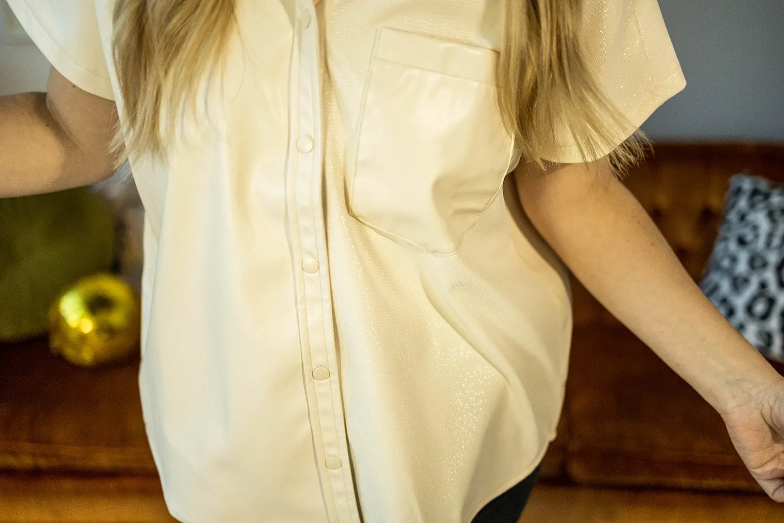 kenalynn short sleeve in cream