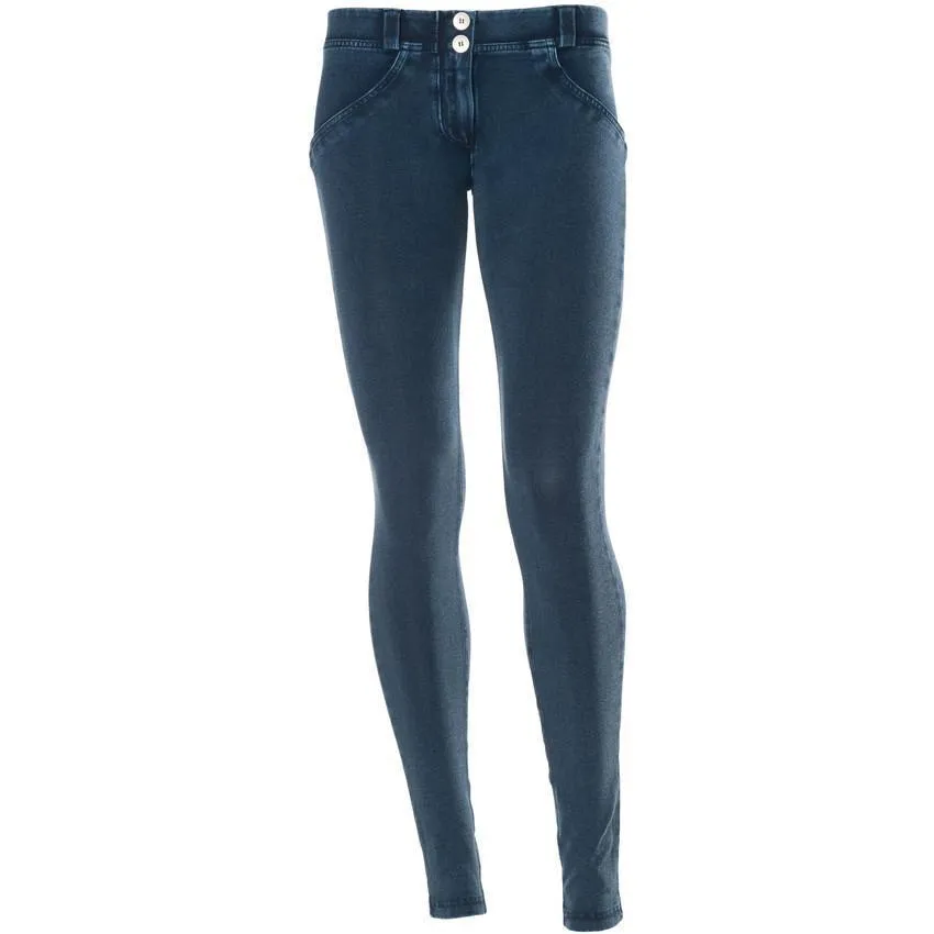 Low Waist 7/8 Length WR.UP Denim - Dark Blue   Blue Stitching