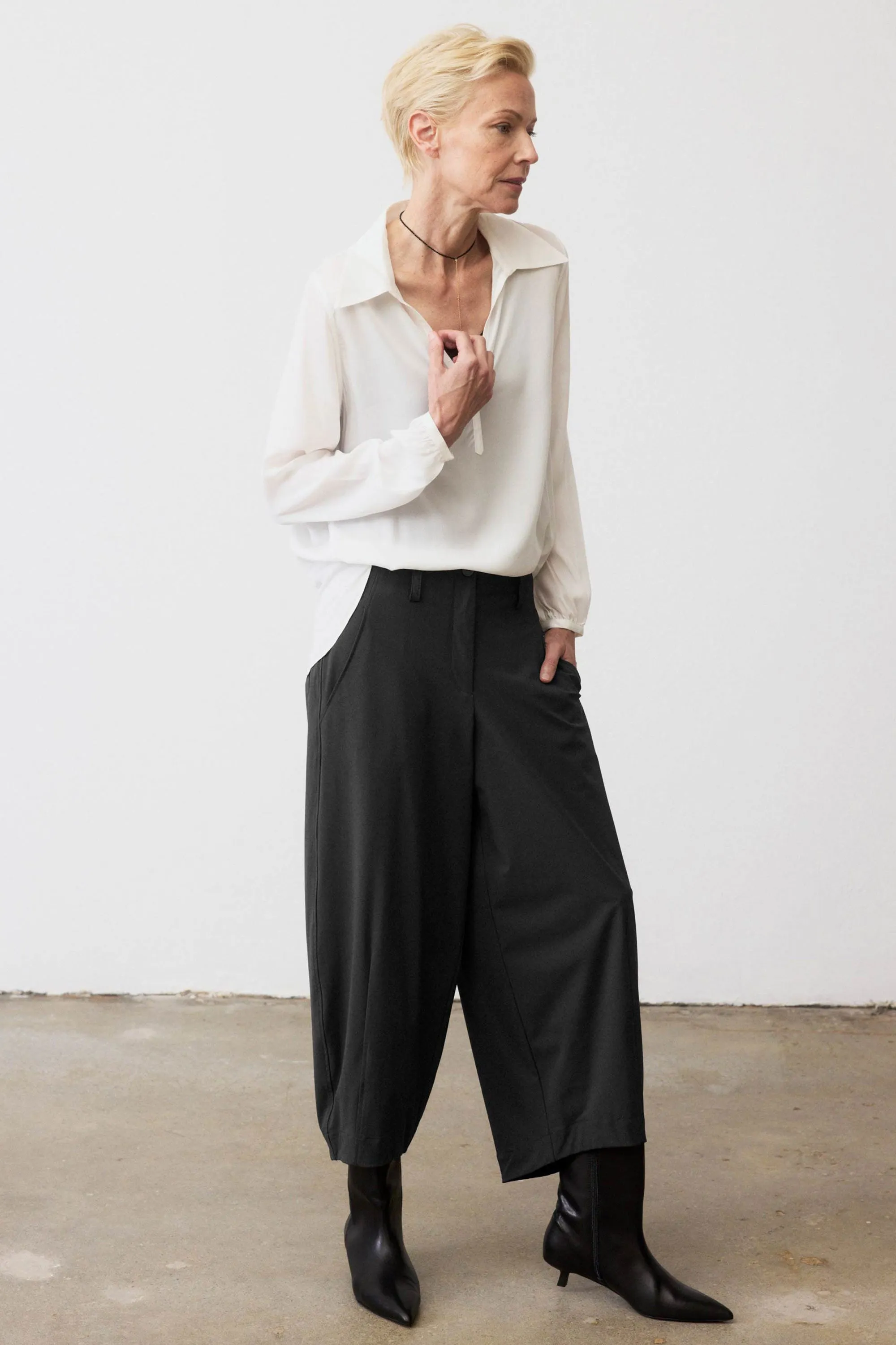 Petite Carefree Wide Leg Pants