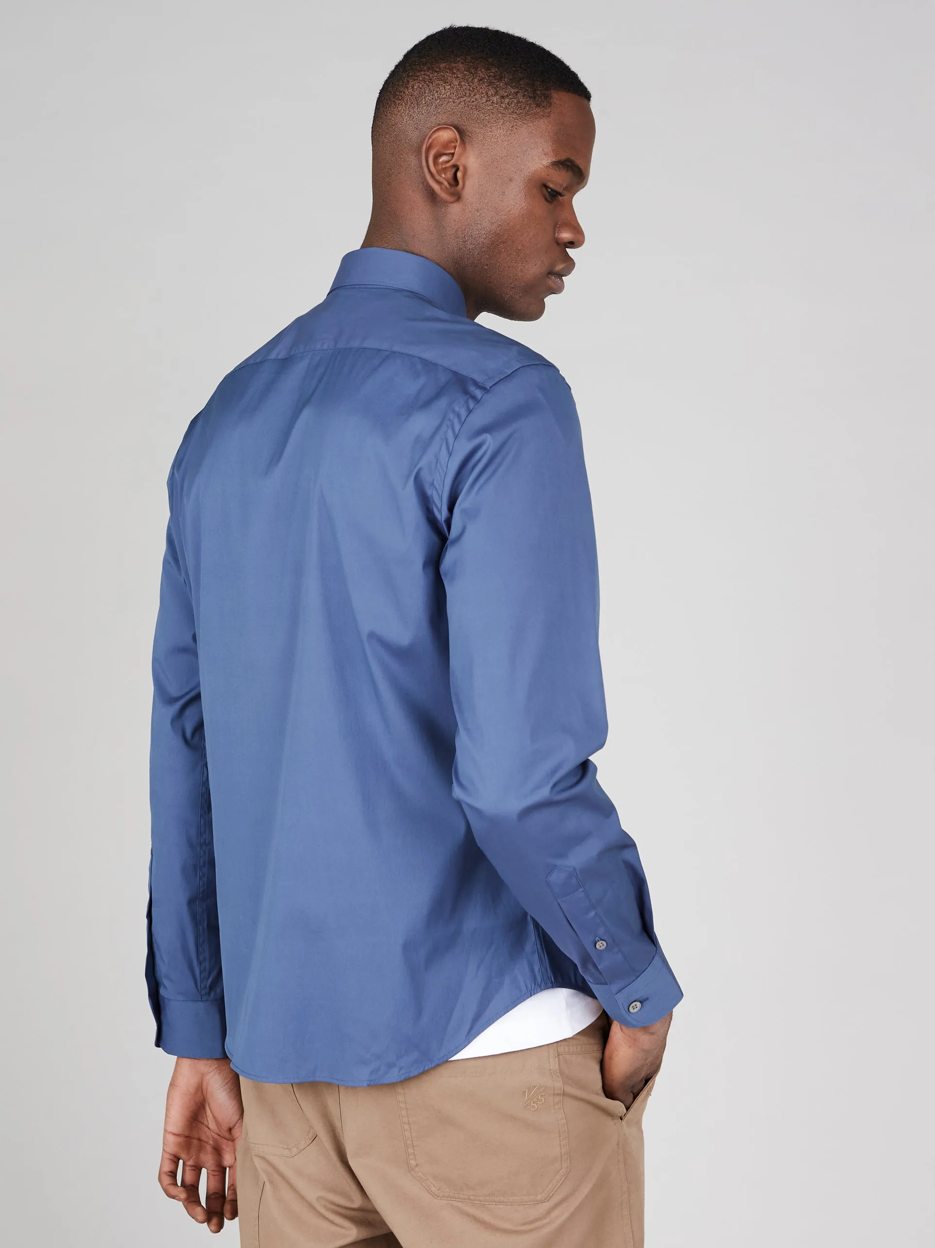 Smart Stretch Button Collar Travel Shirt