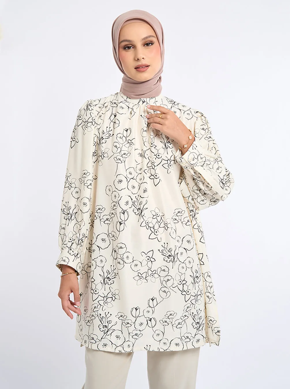 SURI GATHERED NECK TUNIC IVORY