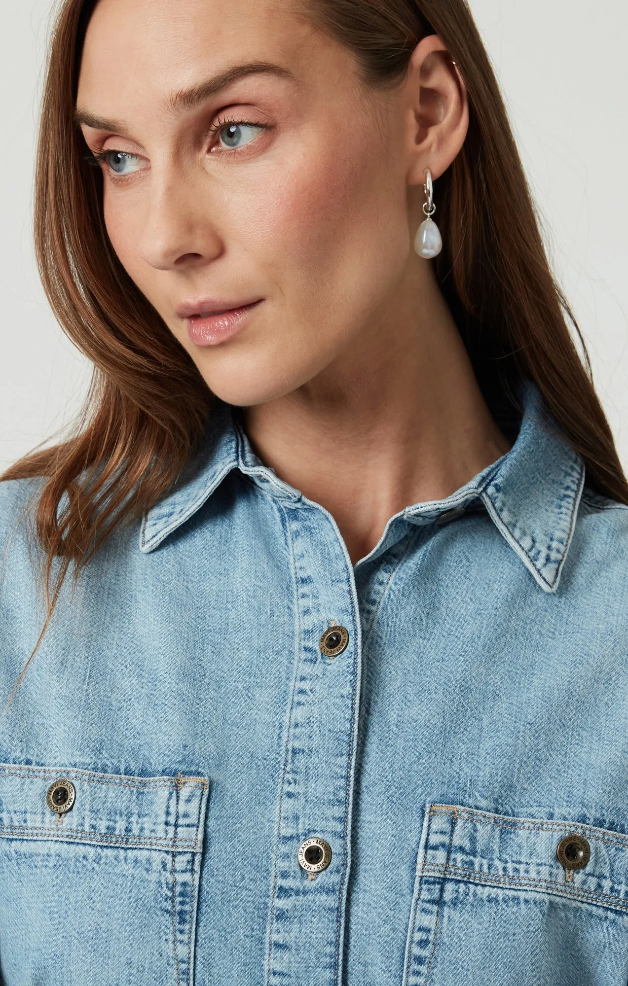 SUSAN DENIM SHIRT IN LIGHT USED DENIM