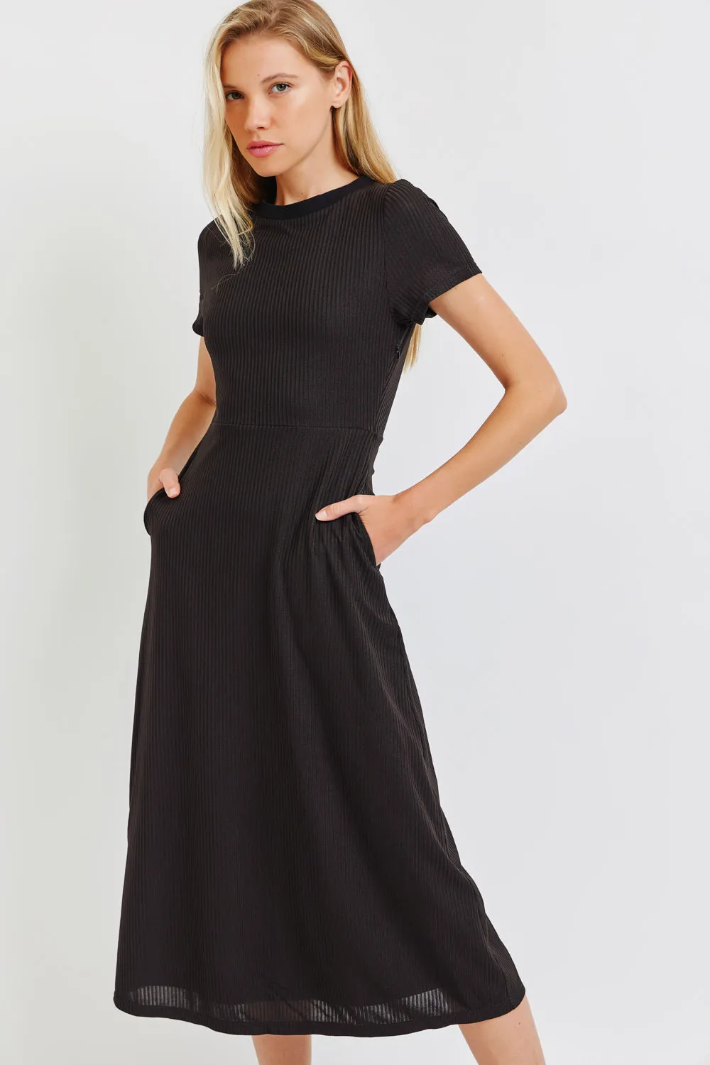 The Maria Short Sleeve Rib Dress Black