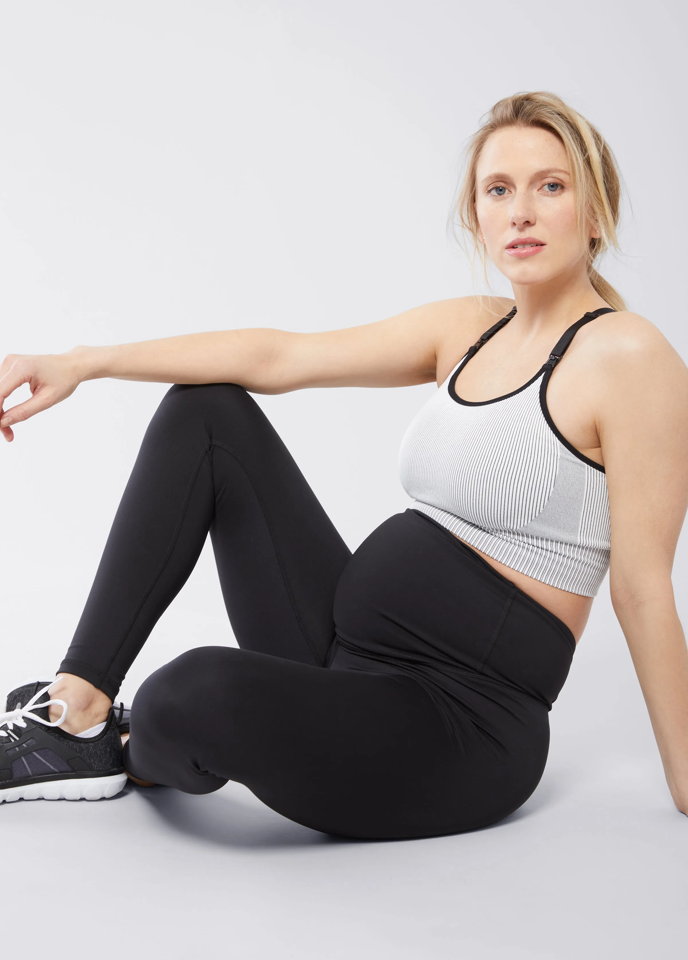 The Performance Maternity Legging