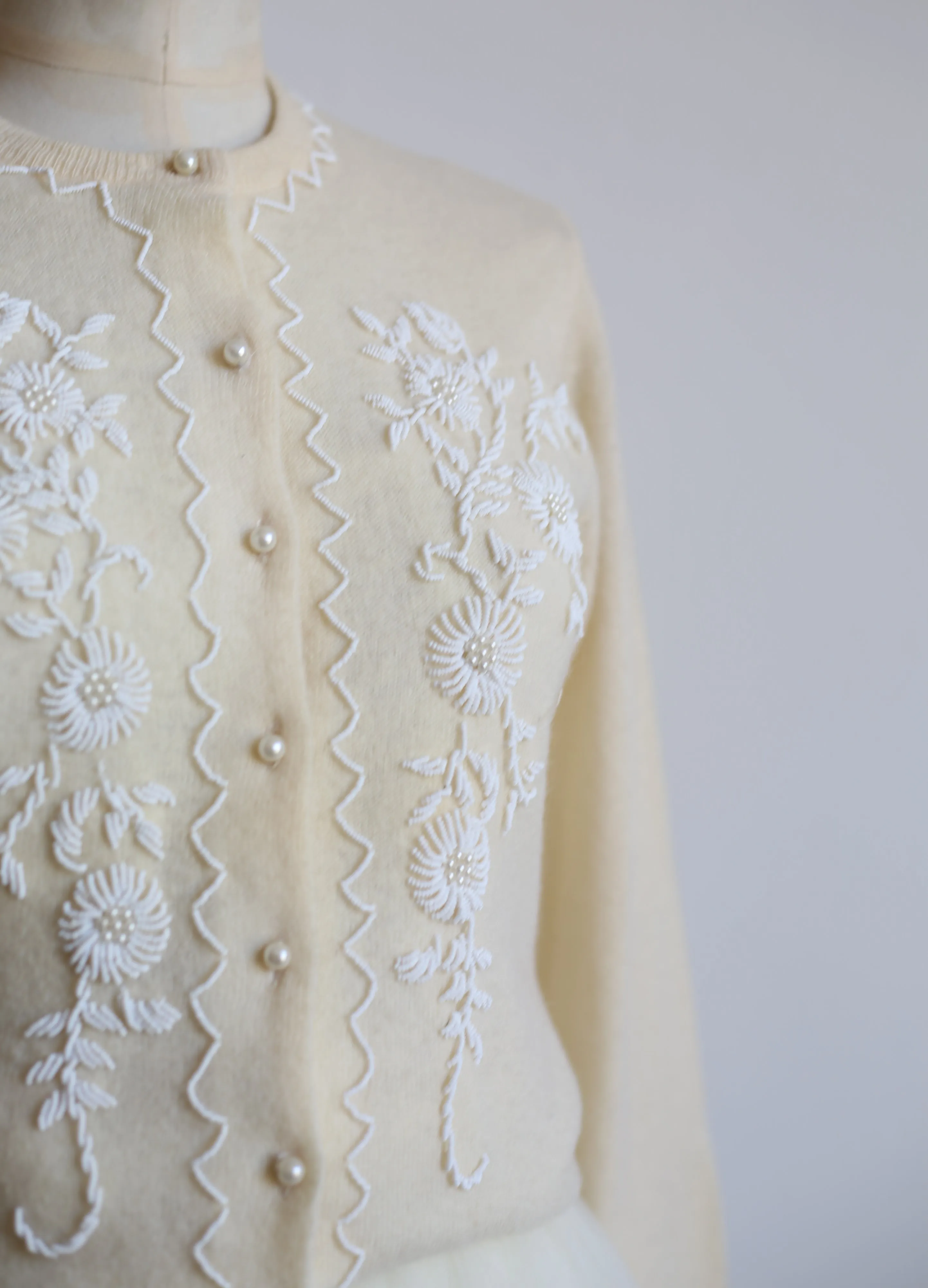 Vintage 1960s Cream Lambswool Beaded Cardigan