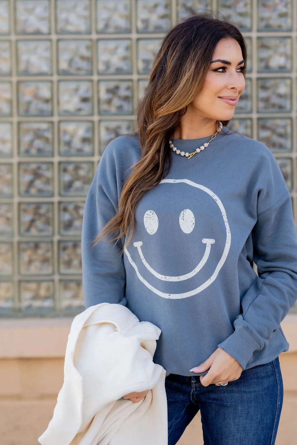 Vintage Smiley Face Graphic Crewneck